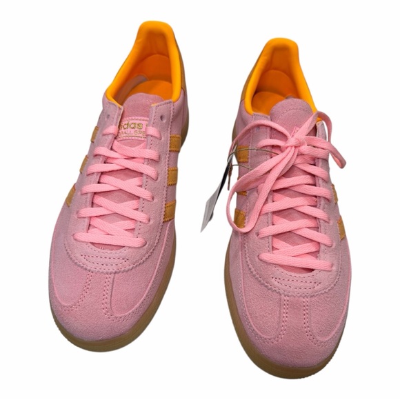 Adidas Women's Pink and Gold Sneakers NEW - Picture 4 of 13